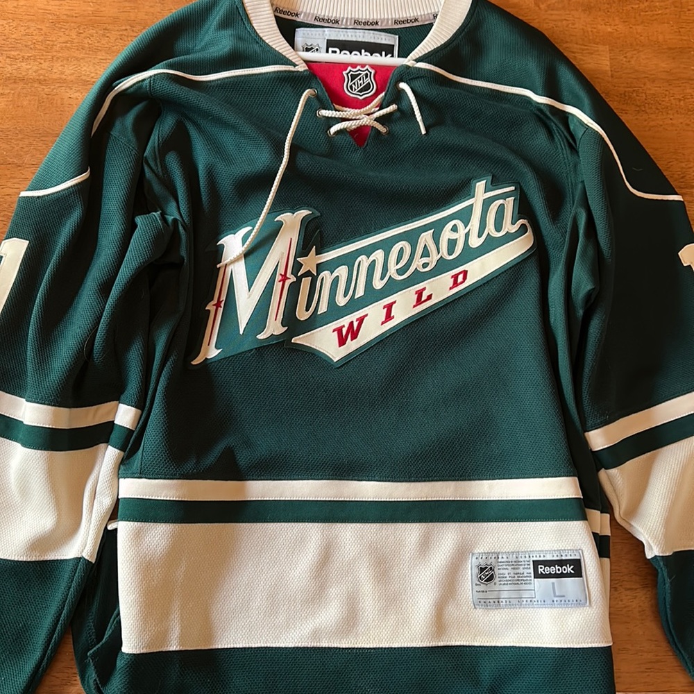 Minnesota wild parise jersey